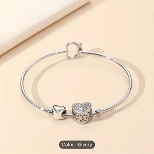 Heart bracelet